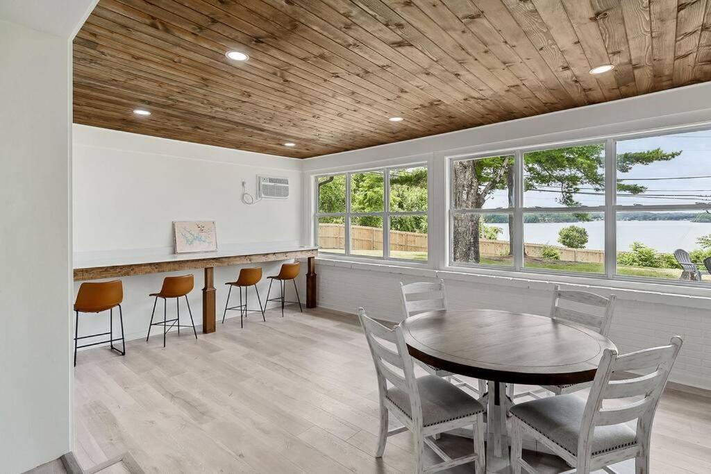 Lake Home, Dock, Fire Pit, Hot Tub, Game Room, Etc Winchester Extérieur photo